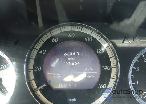 2009 Mercedes-Benz C 300 Luxury/Sport z USA, uszkodzony, nr VIN WDDGF54X49R042641